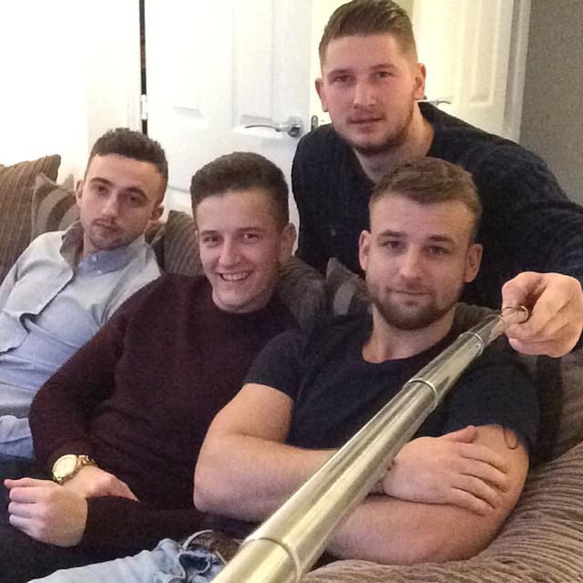 MiltonKeyn_es's tweet photo. @miltonkeyn_es by ryannrobinsonn Milton Keynes with the lads 😎 @ashleysouthgate @georgepickering @lukegardiner4 #mi… http://t.co/sHqZC6rnIb
