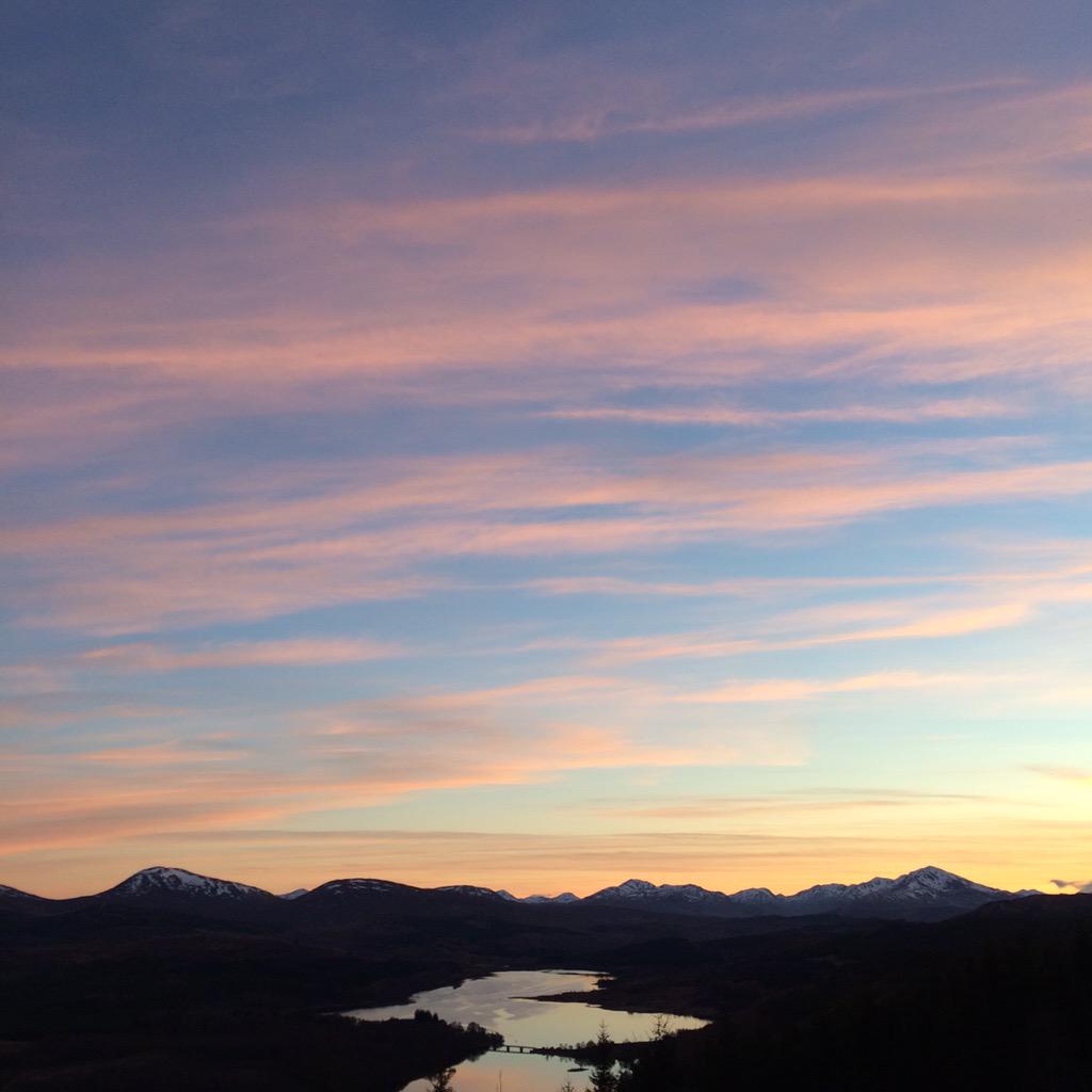 POAC_UK's tweet image. Tremendous sunset @ Invergarry w/ @14Cparker #Scotland #SunsetFunset