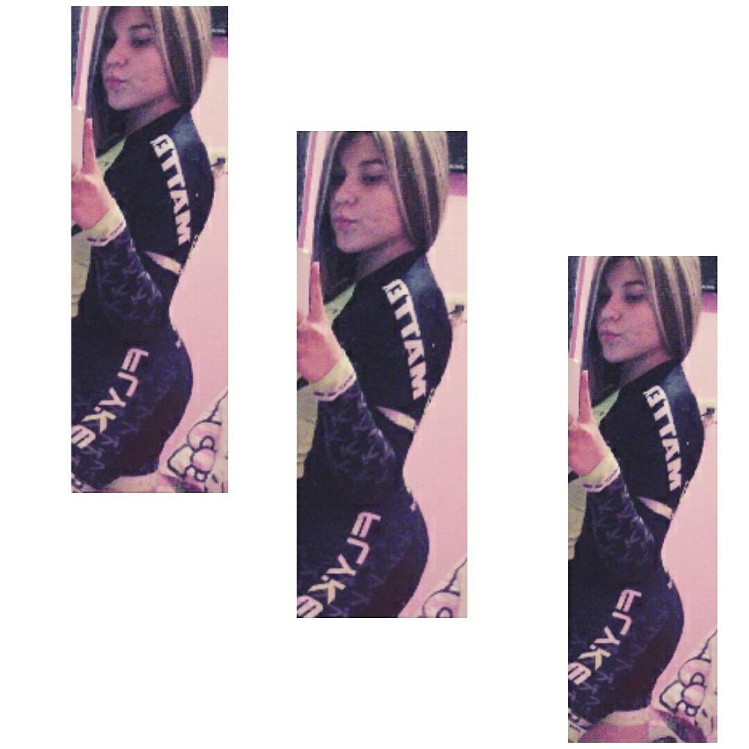 M_b729's tweet photo. Avat✌ http://t.co/RNLHoZqav9