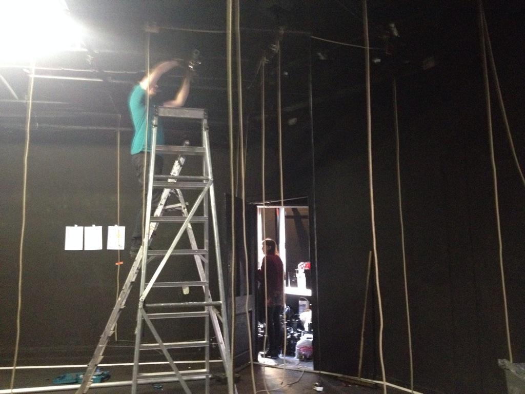 Get IN #sexybeasts #sexybeckett <a href="/WBeasts/">Whispering Beasts</a> <a href="/ORLTheatre/">Old Red Lion Pub & Playhouse</a>  <a href="/EmilySeekings/">Em Seekings</a> <a href="/Charlieaustin19/">Charlie Marie Austin</a> <a href="/GregHarradine/">Greg Harradine</a> @joshuapharo