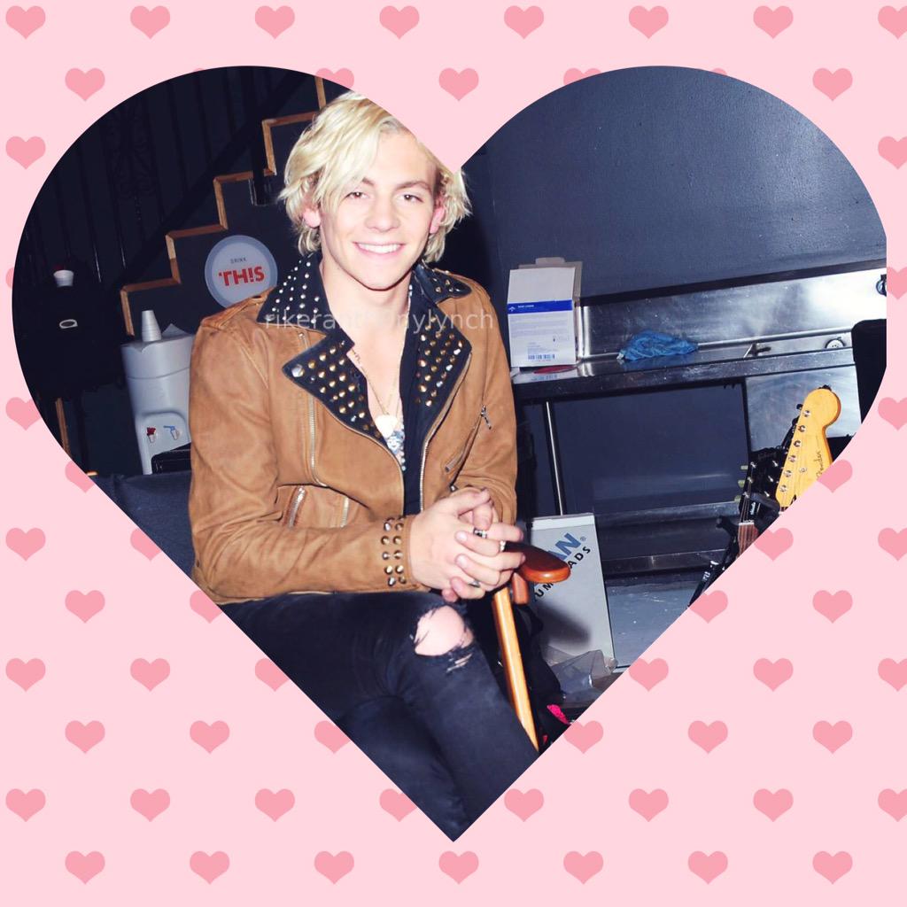 kryslegardner's tweet photo. @rossR5 #rosslynch @rossR5 #rosslynch ❤️💛💖❤️💛💝💛😍😍😍❤️❤️❤️ http://t.co/YF1UocjB2G