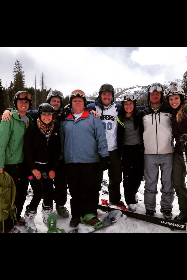 goodgergopher83's tweet photo. Had an awesome time out in Breckenridge this weekend. Even @BrooksForeman came back with both ACL's intact http://t.co/UfPv0PfhUk