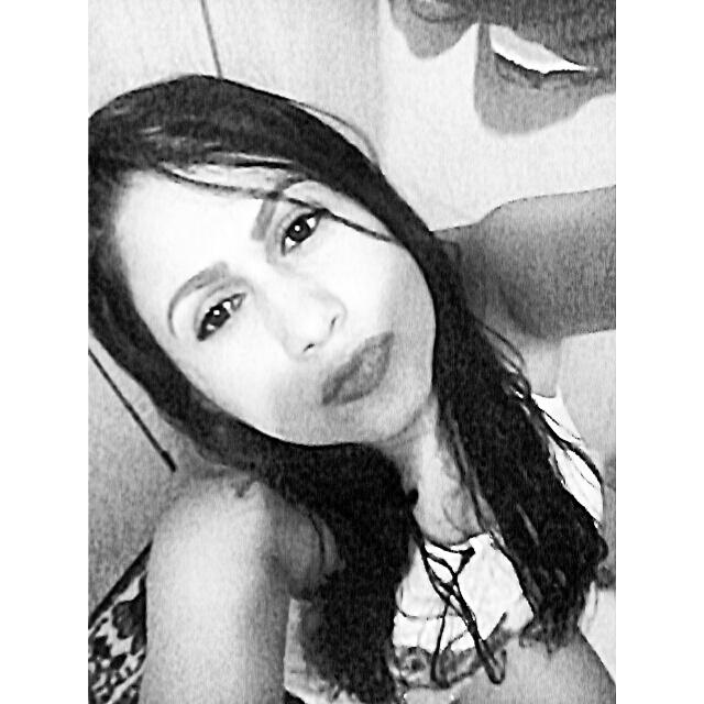 deniseramosciri's tweet photo. Novas selfe http://t.co/YxtUI3gcTh