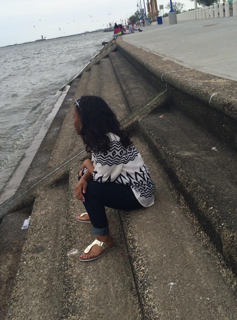 thelifeofkim_'s tweet photo. a feeling I now have..
a feeling that took a while finding..
happiness🌊 #wavechild http://t.co/RnP7YNWpuS