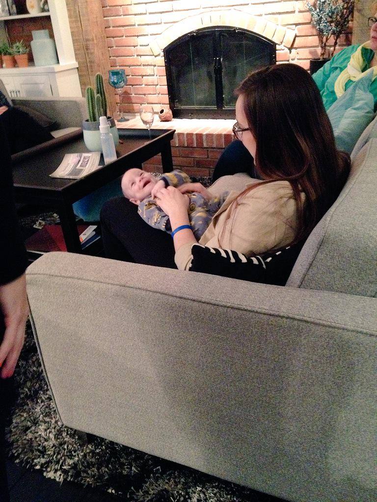 dejongra's tweet photo. Happy baby 😍 http://t.co/d9AHZrcgaD