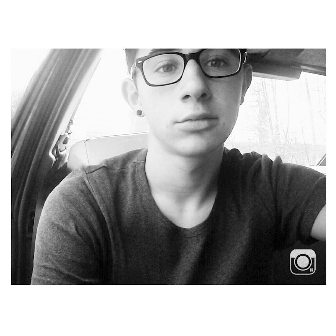 CheneauSteeven's tweet photo. Nvlle photo de profil. http://t.co/vC0587Aiaj