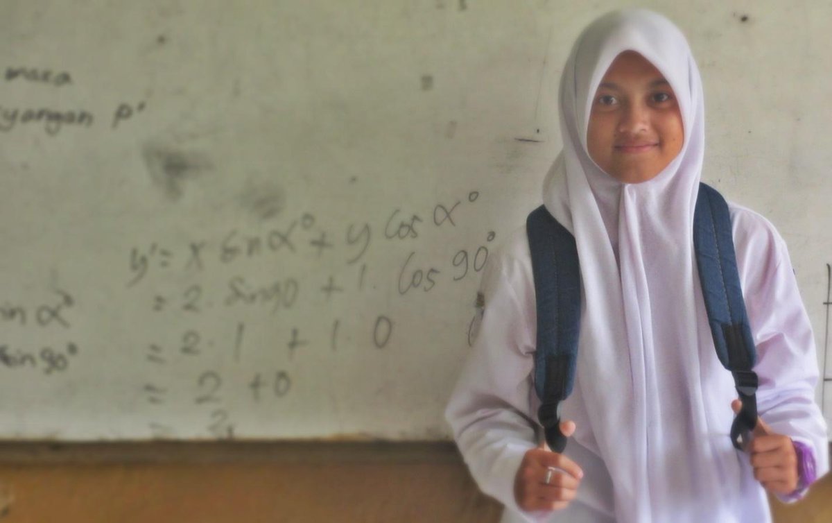 EottVivott's tweet photo. iseng ajja :D http://t.co/GNO2lqF1C5
