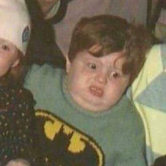 alexfriass's tweet photo. Cuando llego de la escuela muriéndome de hambre y mi madre santa hizo brócoli y verduritas al vapor 😂😂 http://t.co/IuqatTHAnS