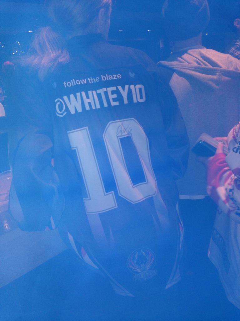 Papps27's tweet image. We all love you @whitey1o #champions