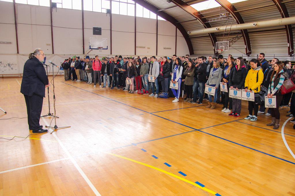 USSKragujevac's tweet photo. Ceremonija otvaranja #KupRektora2015 #HalaPark #Kragujevac #studentsport #usss #usskg #universitysport @USSSrbije http://t.co/fu6V71tqLt
