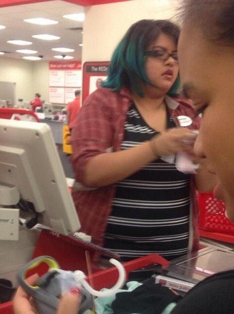 StumblerVideos's tweet image. its Kylie Jenner from Target