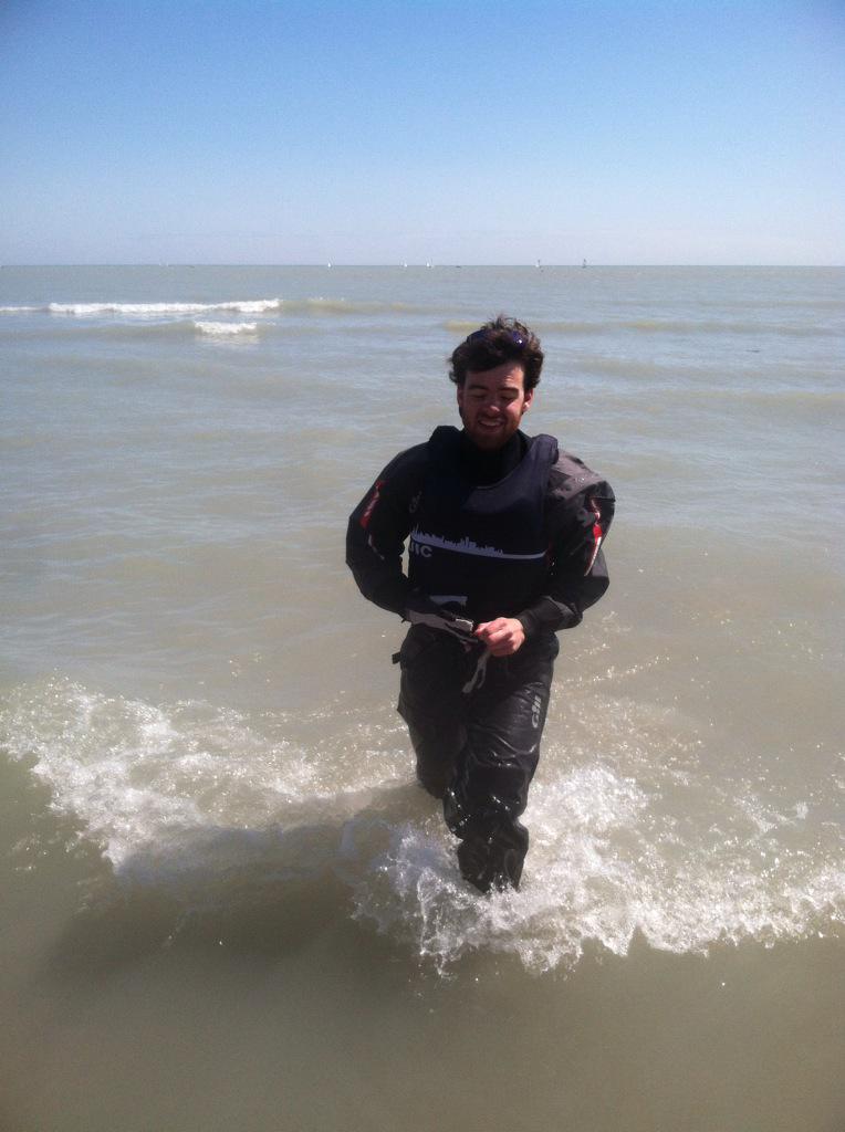 UICSailing tweet picture