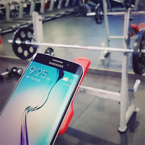 jongsoo7906's tweet photo. No pain, No gain #4월3일 #갤스타그램 #편안한그립감 #손안에착감김 #눈부시게모든것을새롭게 #GalaxyS6 #GalaxyS6edge  http://t.co/6cxkGNpt7X http://t.co/O6gukhhNYJ