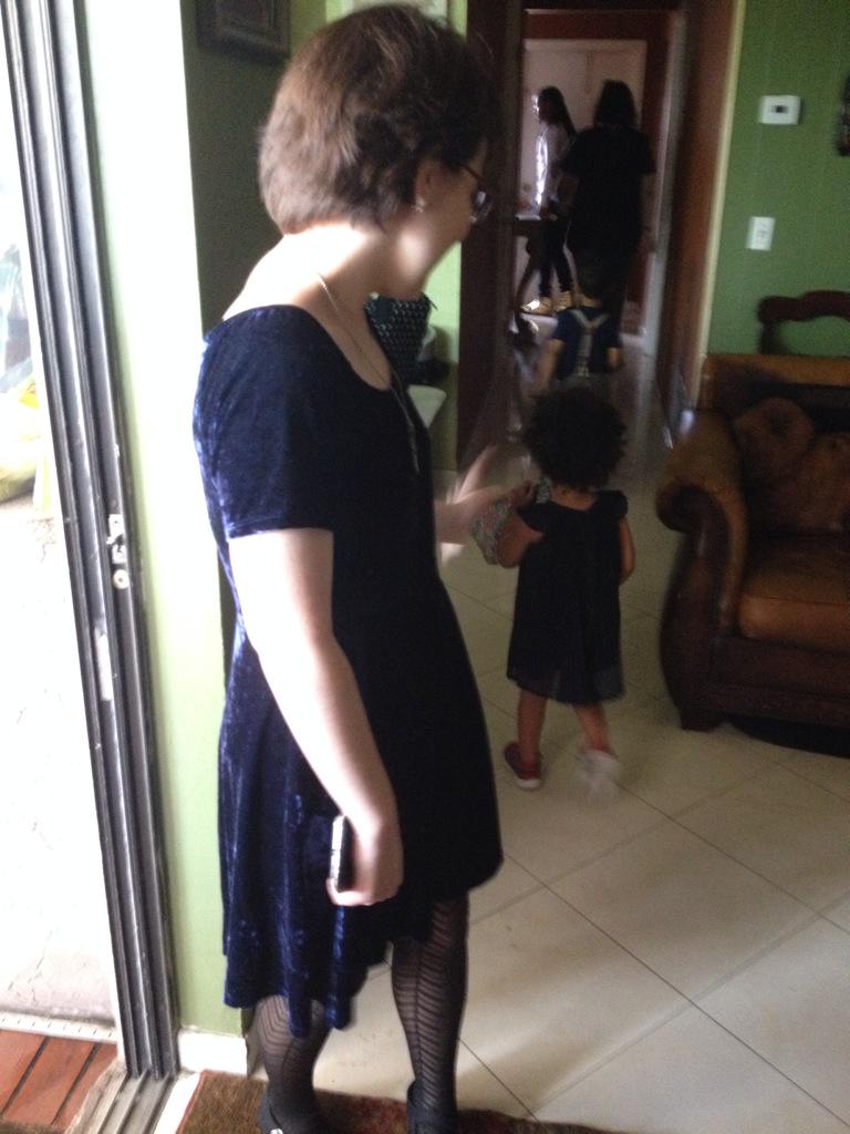 tanakaryunosuke's tweet photo. i tried so hard to get a good picture of kas and my cousin bc they were matching but she kept escaping http://t.co/ToLhQOUsqf