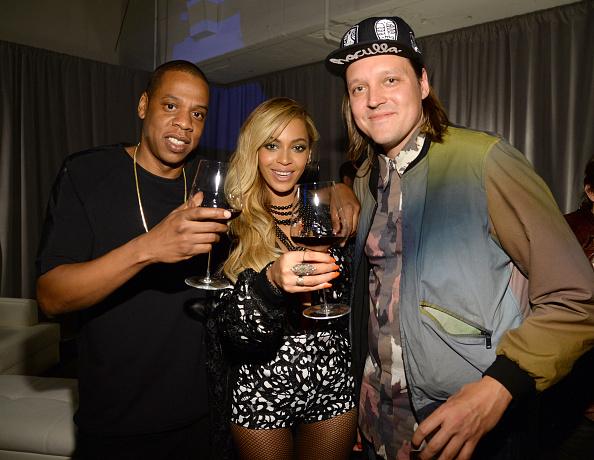 Should you ditch Spotify for Jay Z's new streaming service Tidal? cosm.ag/6018NhWY
