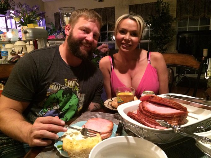 Happy Easter loves!!! @colbyjansenXXX http://t.co/m6mFsyNA6D<a class="tags" target="_blank" title="On Twitter" href="/?out=eyJ0eXAiOiJKV1QiLCJhbGciOiJIUzUxMiJ9.eyJpYXQiOjE3MjA4NDk2NTIsImlzcyI6InR3cG9ybnN0YXJzLmNvbSIsIm5iZiI6MTcyMDg0OTY1MiwiZXhwIjoxNzUyMzg1NjUyLCJyZWRpcmVjdF91cmwiOiJodHRwczovL3R3aXR0ZXIuY29tL2NvbGJ5amFuc2VuWFhYIn0.kAiWxICypInVaDqUd5mKhMNLRO0nhsN4afHqy9giVL1D3_eonuGMxnJSuVeIHXdQ14V0TjL-cbcGW11ehw_Y1g">@colbyjansenXXX</a>