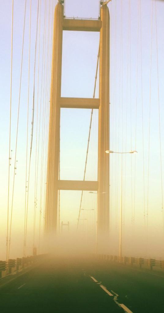 HumberbeatRoads's tweet photo. Spectacular views of the Humber Bridge this morning! #1288 http://t.co/pdsFsFZqn7