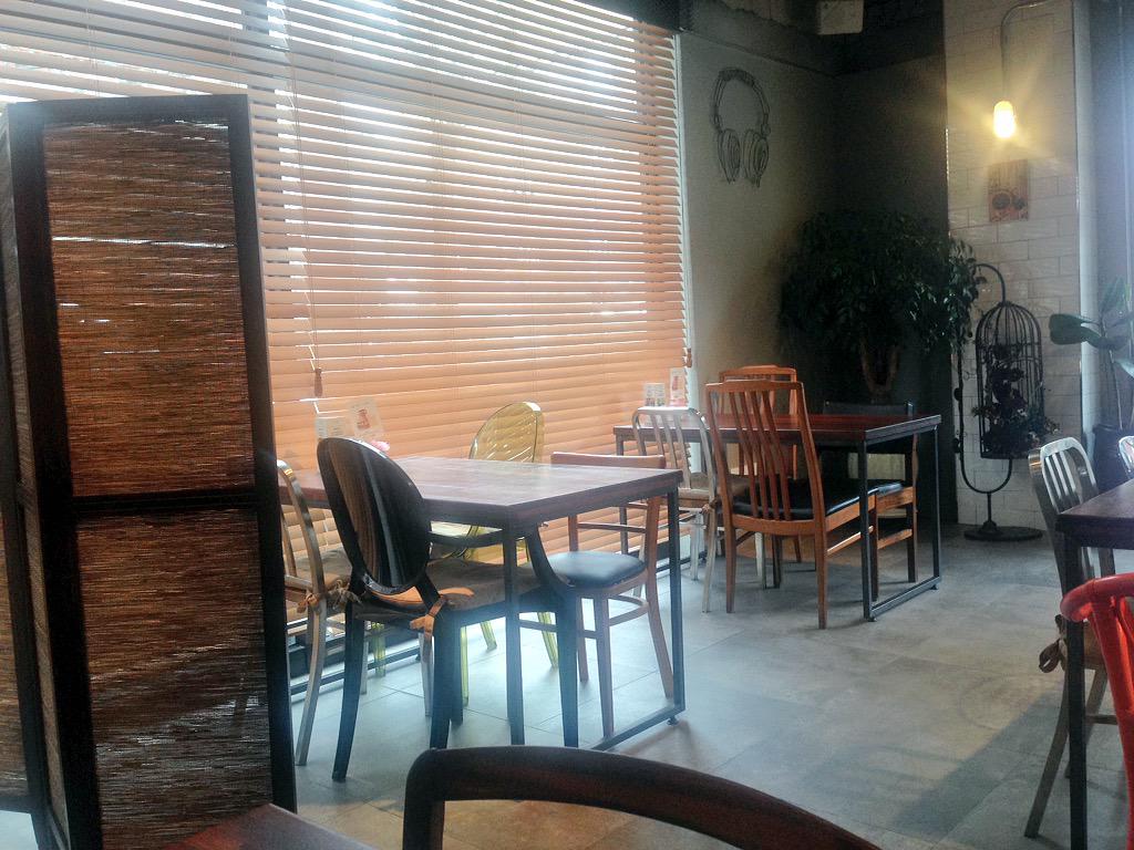 109Kitchen's tweet image. #109키친 에 파티션이 생겼어요😘