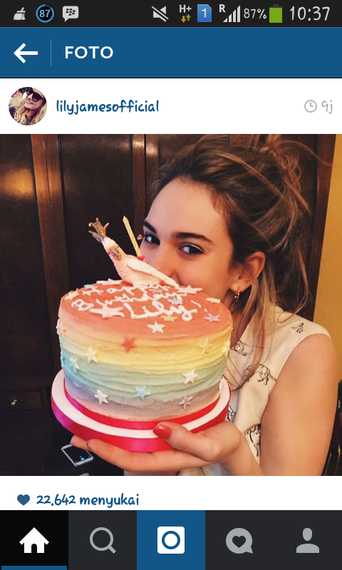 Happy Birthday Lily James... GodBlessYou..                             
