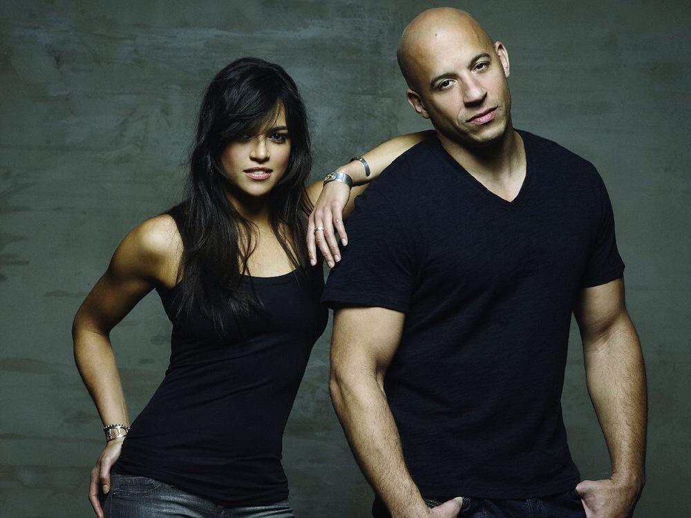 LesNews's tweet photo. Fast and Furious 7 explose les chiffres du box office avec plus de 145 millions $ pour son premier weekend http://t.co/lfm3mSRLh0