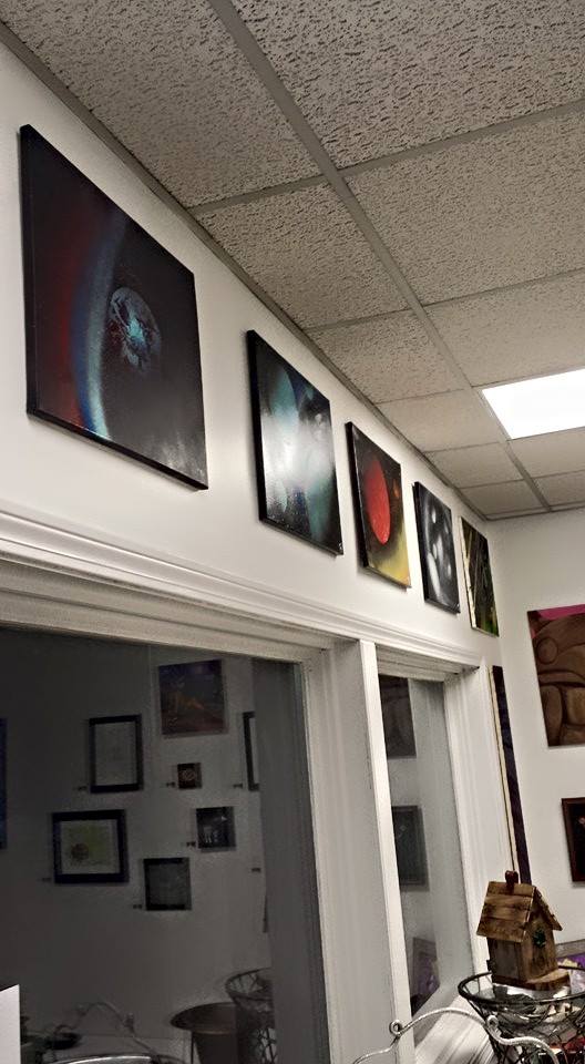 TdesignsB's tweet photo. Now hanging out in Surprise of Art in Lakeville, MA right on Route 44. Come and check it out! http://t.co/IHjNUe20es