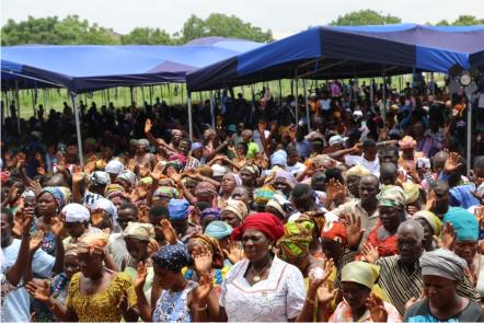 thecophq's tweet photo. Bompata area holds 2015 Easter convention http://t.co/Auzti8Pwmr http://t.co/Rg9IUI1Taa
