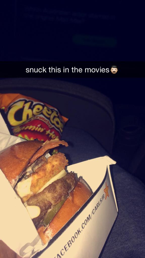 David__Lemus's tweet photo. We snuck in these to good at the movies.ππ¨π
#99thieving http://t.co/DW9YvJJJ3e
