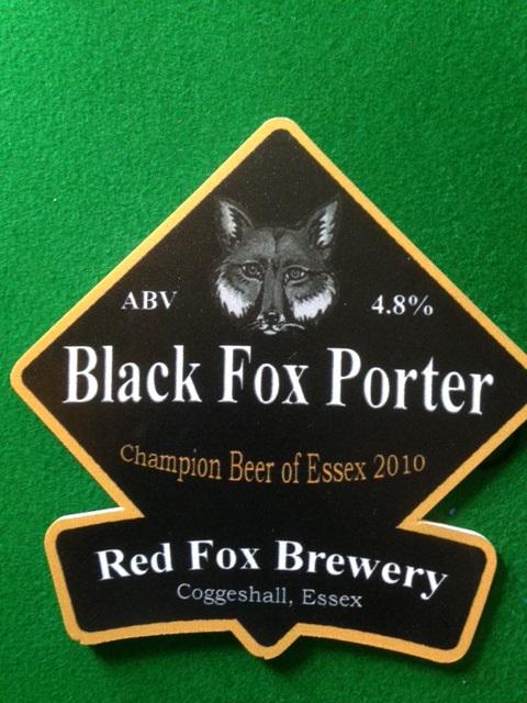 ThatchersArms's tweet photo. It's a 'Red Fox' bank holiday weekend @ The Thatchers with Wiley O'l Fox 5.2% &amp; Black Fox Porter 4.8% on draught :) http://t.co/BRzLIGmXMK