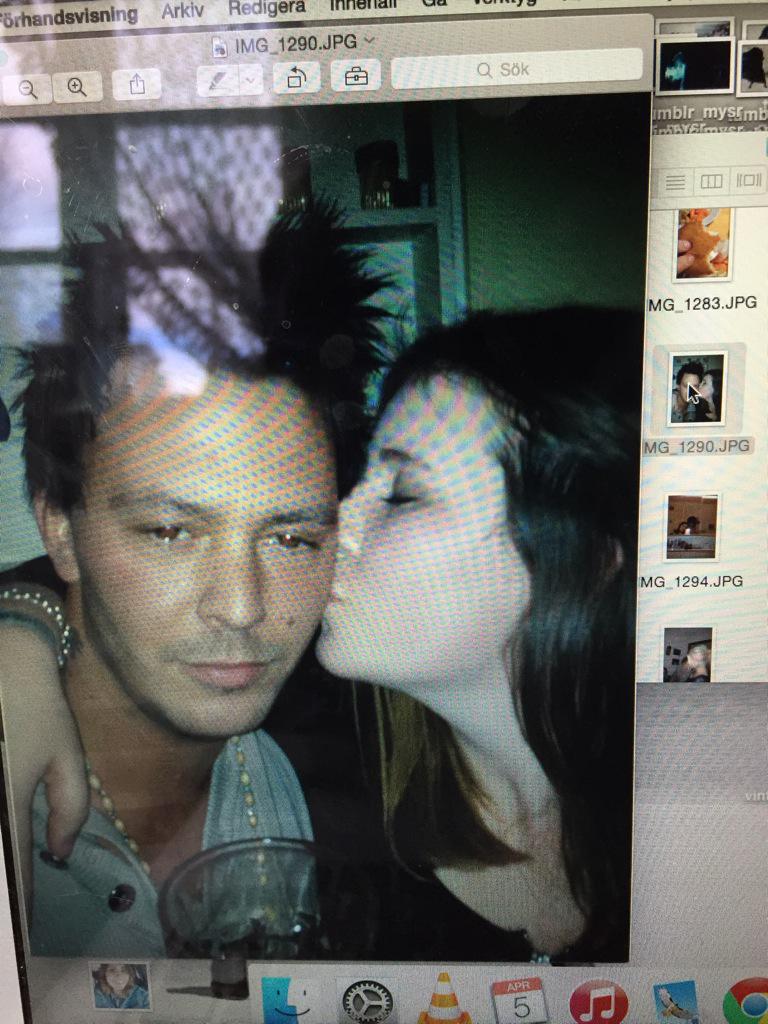 hannathompi's tweet photo. När bonnie blev starstruck och fick herpes 2011 <3333 http://t.co/XVzEeo6TVY