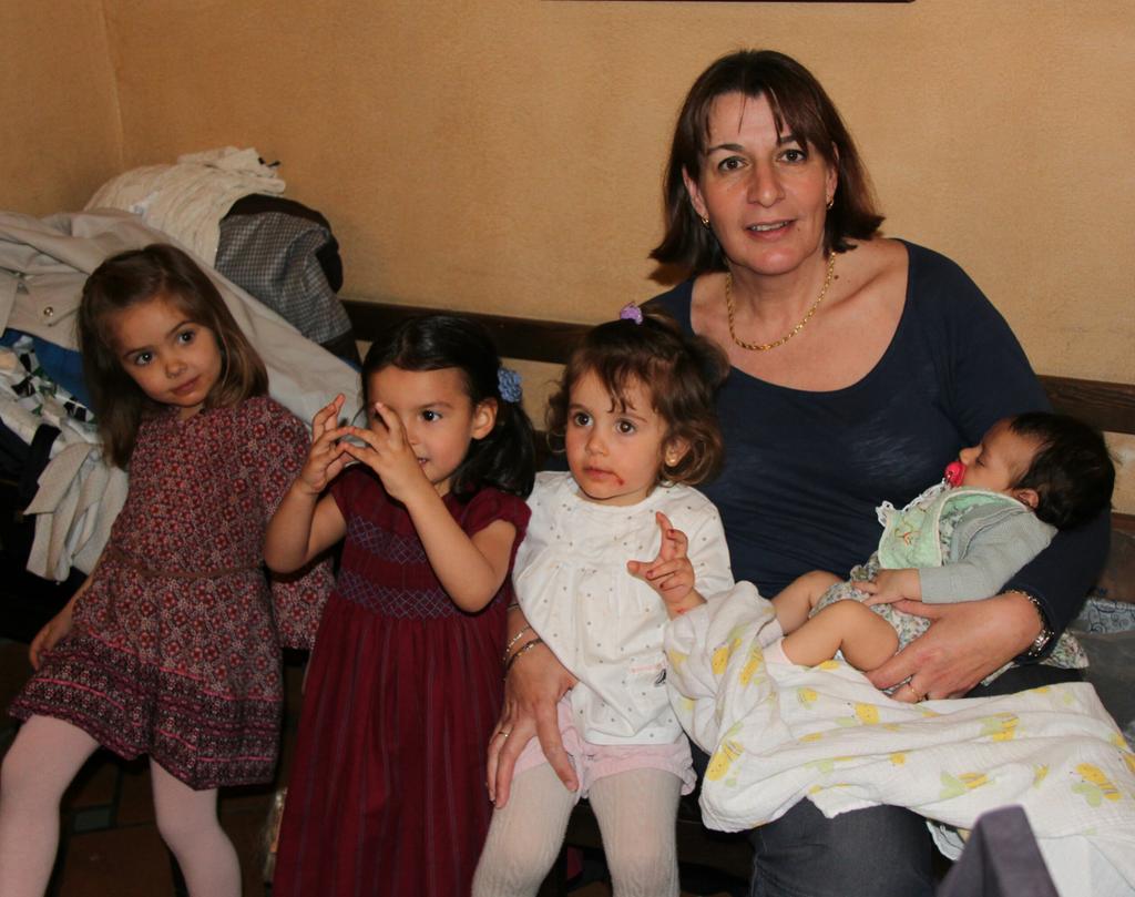 yobegar's tweet photo. Sólo chicas... http://t.co/CxImJ1aPZv