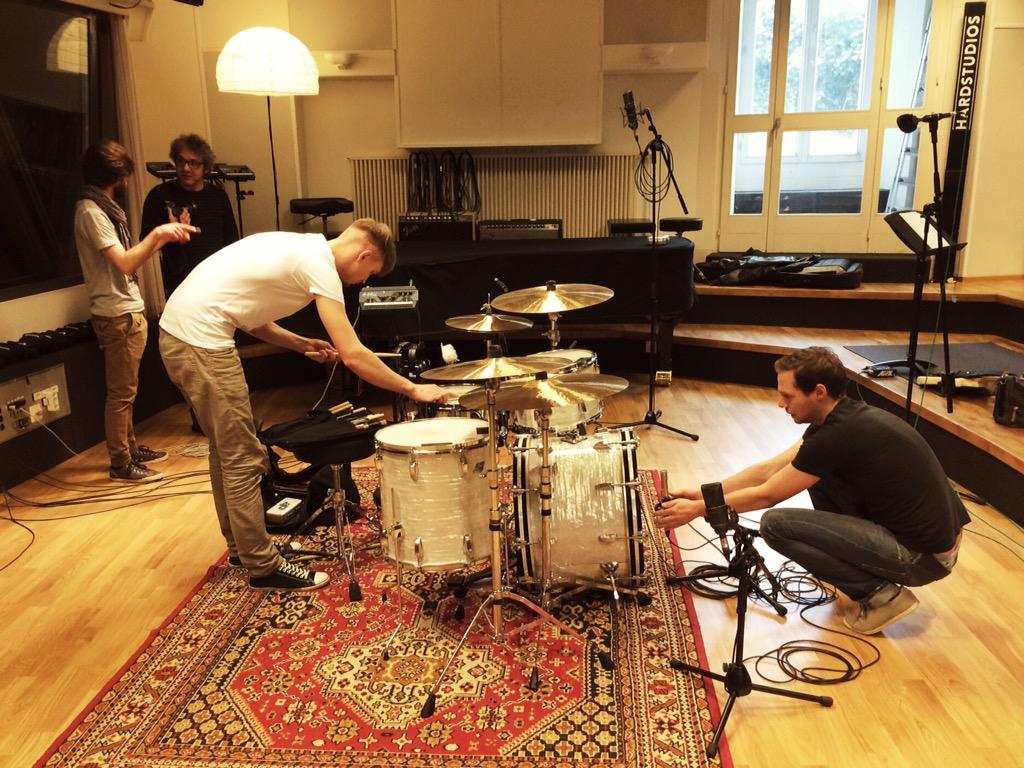 andymcsean's tweet photo. Easter Session at #Hardstudios Winterthur. Danke für alles: #DominikEberle #RogerHintermann #StephanVonwiller http://t.co/KuyWknO0IS