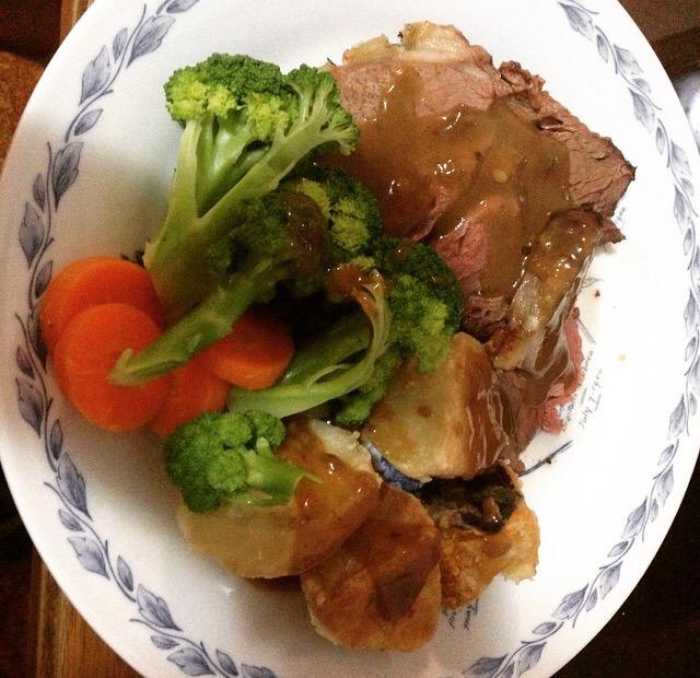 SarahFCameron's tweet photo. Nothing better than a home cooked dinner #endofeaster #organic http://t.co/G65DI2qmVL