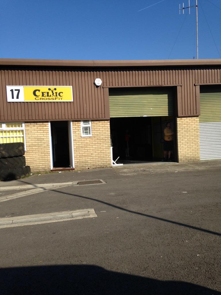 SolidLiftingCo's tweet image. Let's do some WOD'ing #sunsout