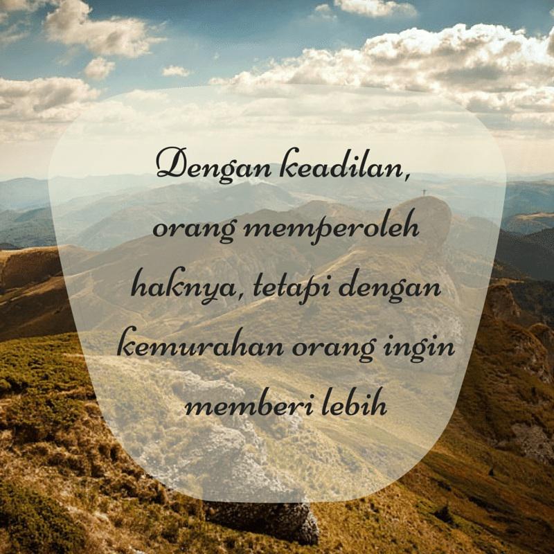 Seperti murid mengikuti jejak gurunya, begitupun aku mau belajar memberi seperti yang Guru ku lakukan. ^,^