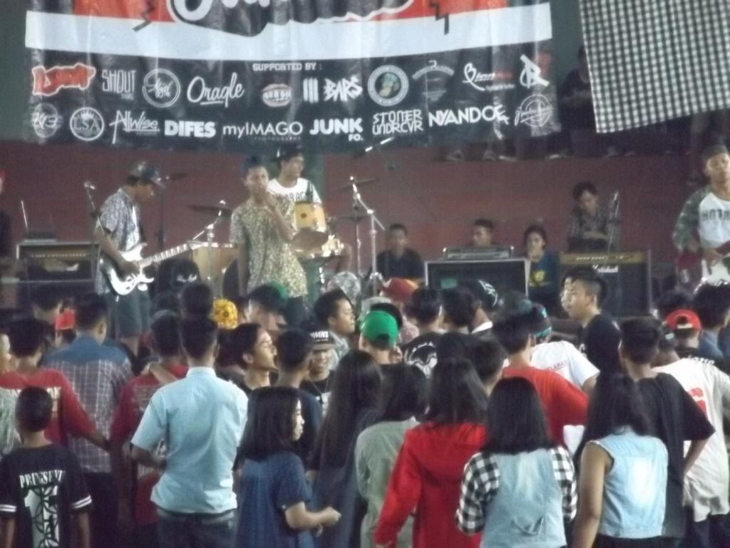 Dan yg spesial dari kita, karna slalu ada bros" yg tetap setia mendampingi