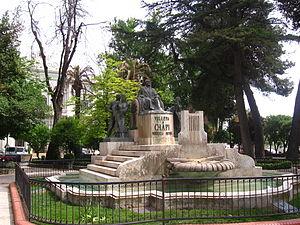 ruperto_chapi's tweet photo. Nunca se me olvidara el monumento que hicieron en mi honor en villena...MIL GRACIAS http://t.co/y6rPmx1phz