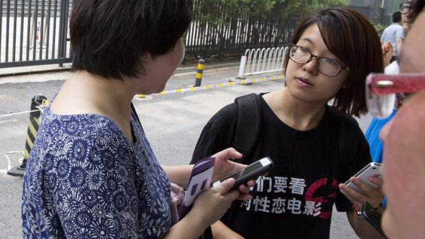 Feminismolizer's tweet image. #China's determined feminists detained #coremembers #feminism feminism.trendolizer.com/2015/04/chinas…