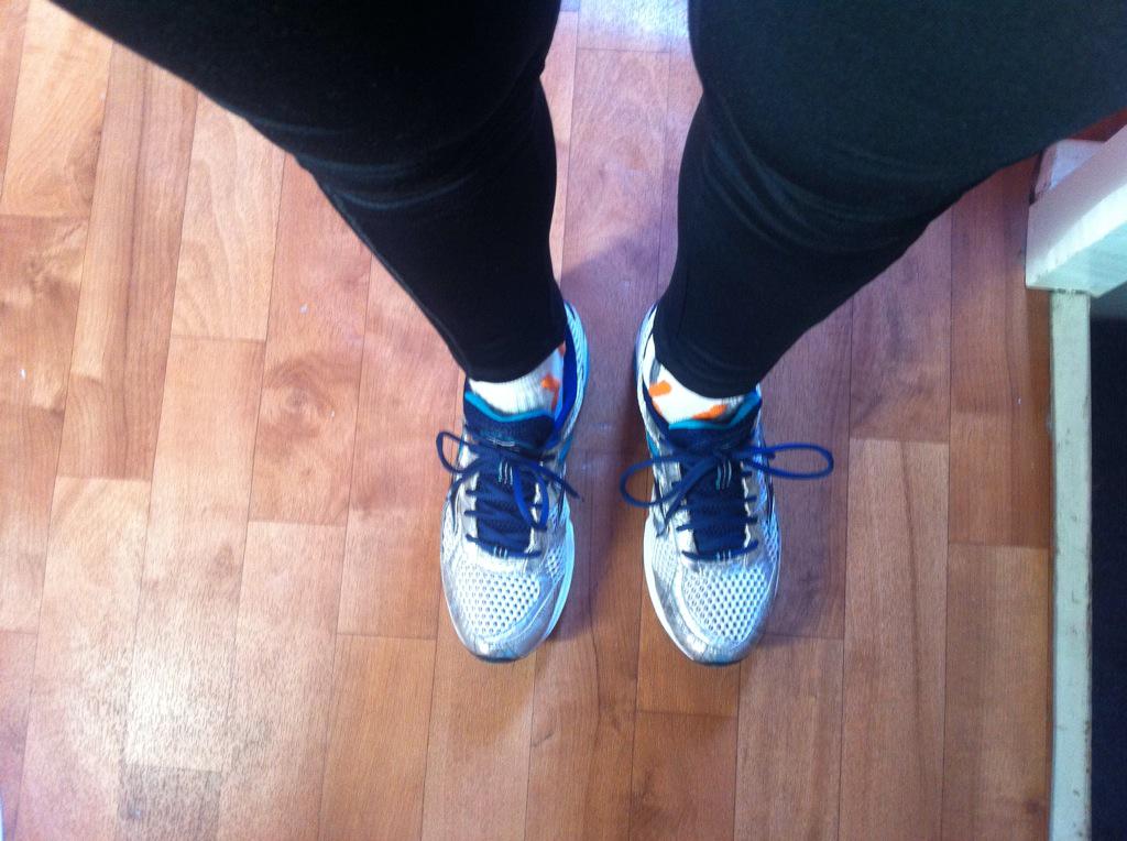 Net even mijn <a href="/loopmaatjes/">Loopmaatjes</a> aangetrokken voor een klein rondje. Heerlijk weer om de benen te strekken! <a href="/looppassie/">Deel jouw Looppassie</a>