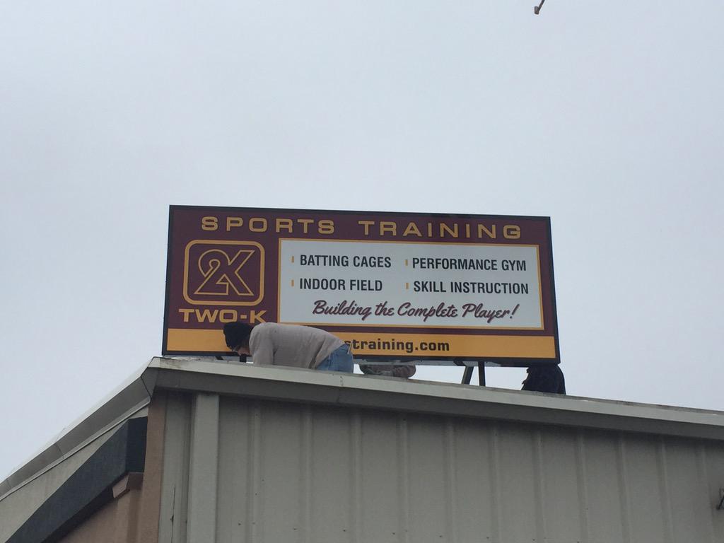 2k_training's tweet image. We got our new sign! Come check it out and all the new things we are doing this summer! #The2KWay #CompletePlayer