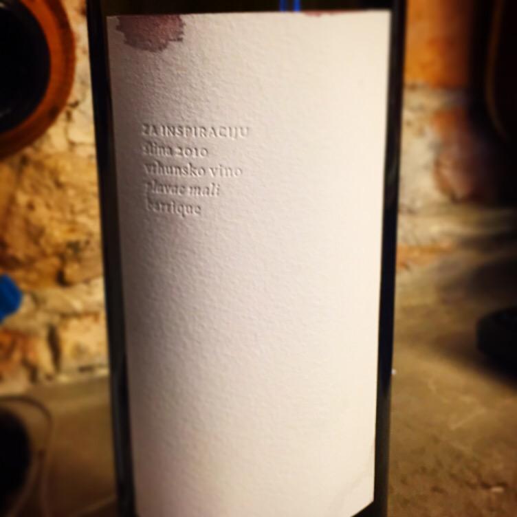 milosdjukelic's tweet image. How we handle Monday in our office #redproduction.  Hi to @NylonMag