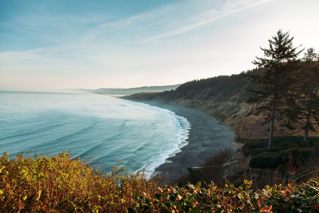 _AndyBest's tweet photo. Time for some California coastline with @Gerber_Gear shot on @Sony #outtarange http://t.co/lngv2DAZJ6