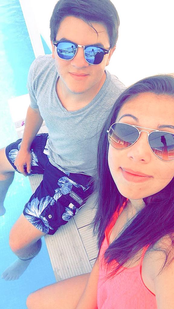 tinyjoja's tweet photo. @Pichu_64 que haría yo sin usted mi amor? Moriría la amo muchísimo mas mi vida ❤️ http://t.co/uRJ7R2QqqF