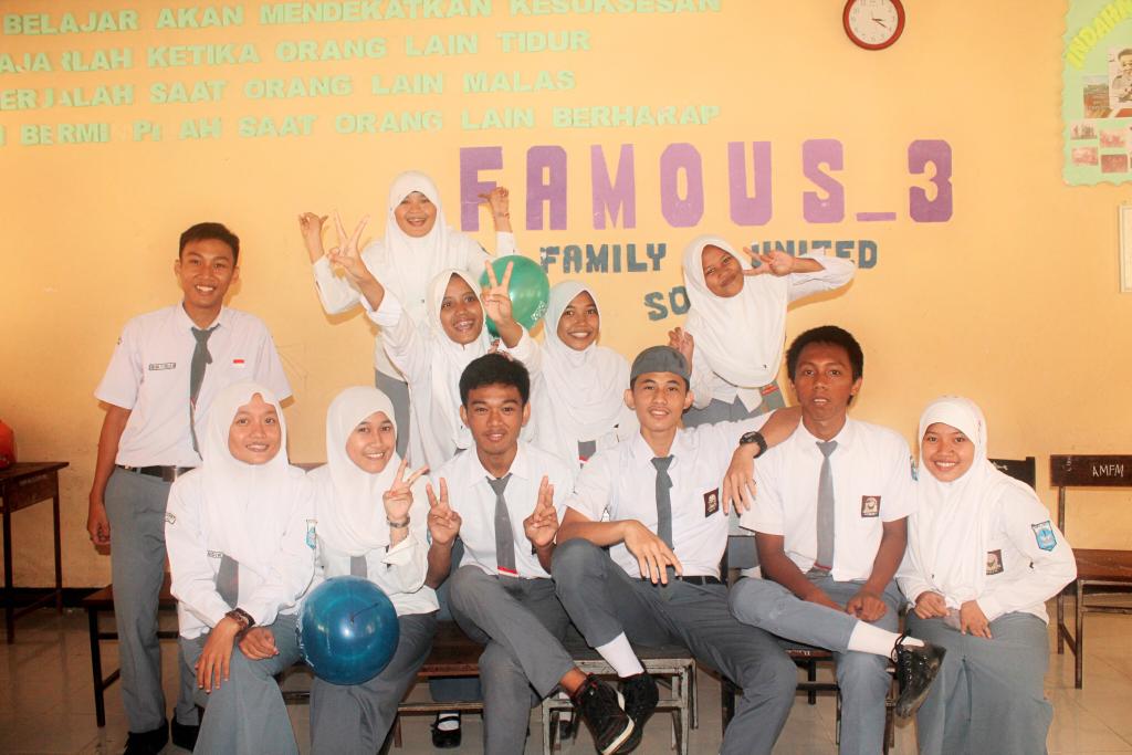 famous_IS3's tweet photo. http://t.co/BUlHP7JEoA