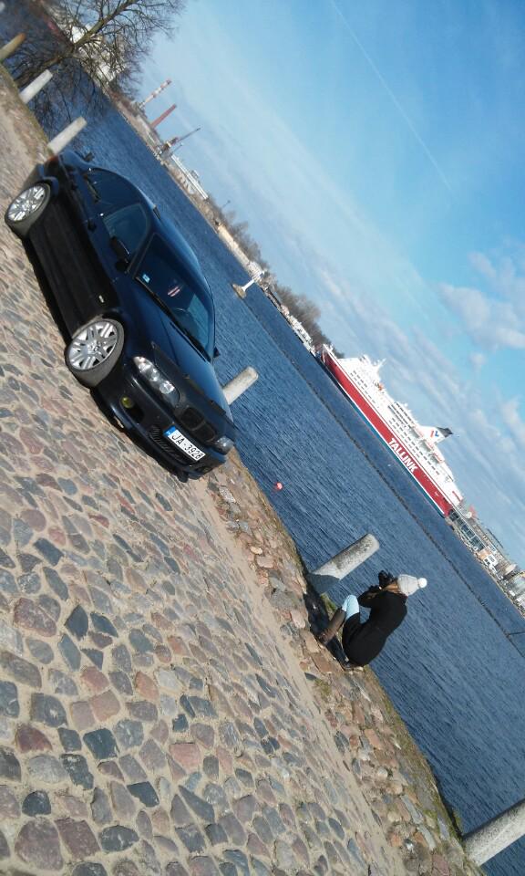 aigars90's tweet photo. Fotosesija (@ Ķīpsala in Rīga w/ @zakkiic) https://t.co/GBXF9Jknpu http://t.co/7RutDgmTO2
