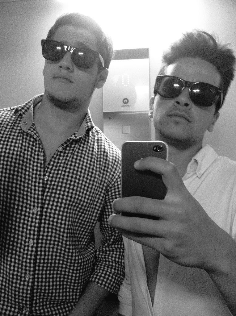 PedroMigs's tweet image. Um pisso faz anos #matrixstyle