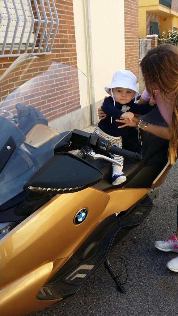 alevelkoor's tweet photo. Buenas tardes con mi bebe 👶!!! http://t.co/qxCj7ITR2F