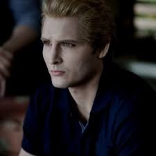 TwilightShots's tweet photo. Carlisle Cullen http://t.co/pQbYks1CiS