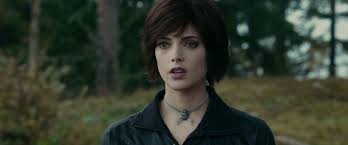 TwilightShots's tweet photo. Alice Cullen http://t.co/fgWDjwxB05