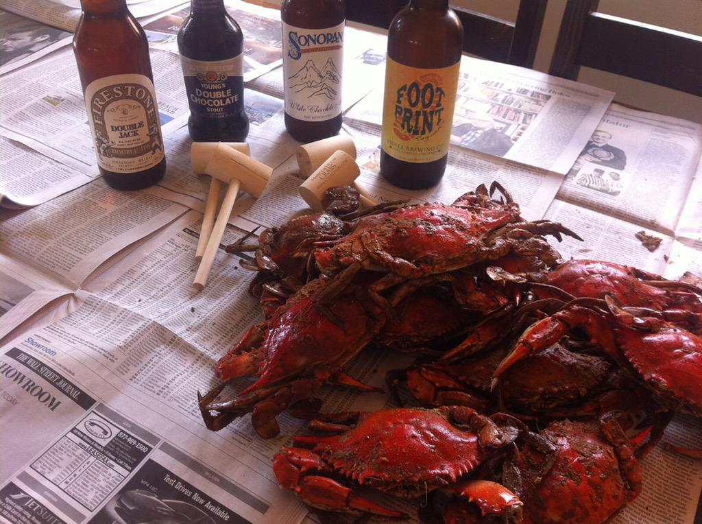 foodnan's tweet photo. Maryland Crab and beer http://t.co/MdXFrV3aFX