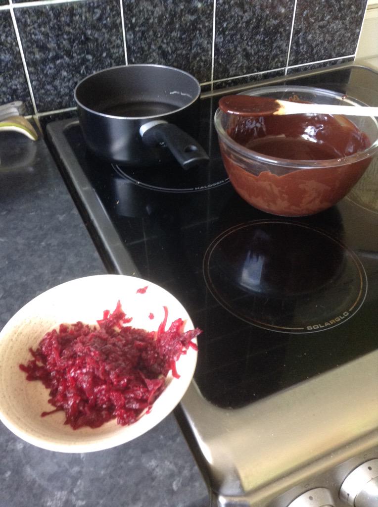 HackOrScrap's tweet photo. Making brownies with beetroot http://t.co/hQ2zPNVF92